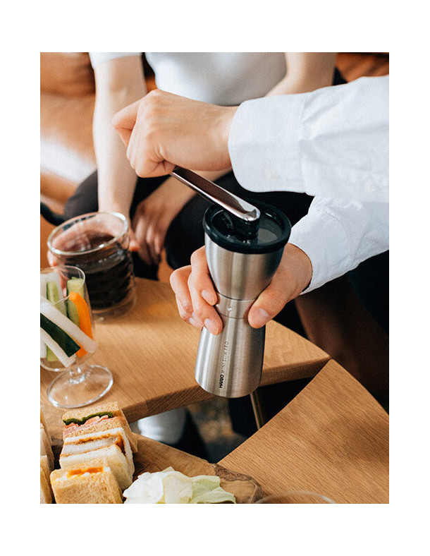 Кавомолка ручна HARIO MINI MILL SLIM PRO MMSP-1HSV 2